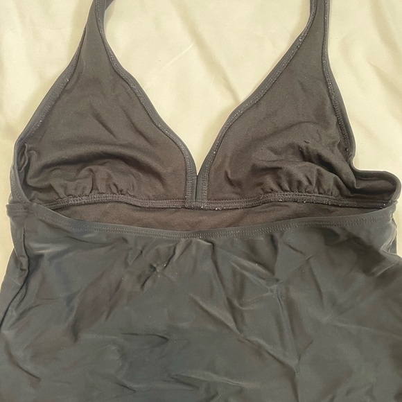 Catalina size medium black bikini swim top - Picture 4 of 5